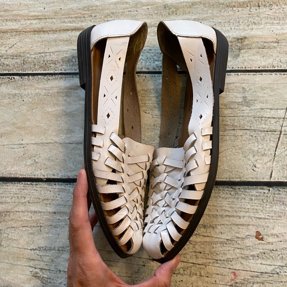 Romano white leather slip on hurarache sandals. 8 - Picture 9 of 14